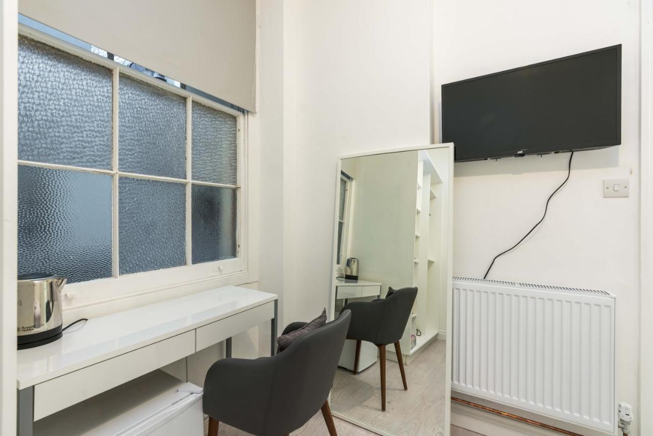 Chic & Cozy: South Kensington Studio Лондон Екстер'єр фото