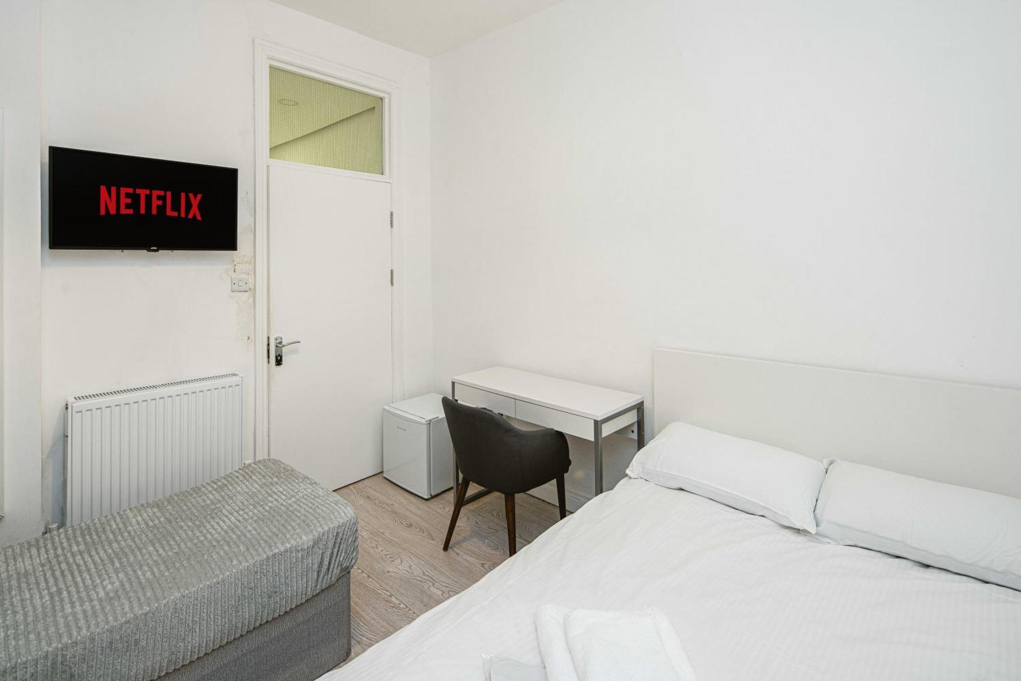 Chic & Cozy: South Kensington Studio Лондон Екстер'єр фото