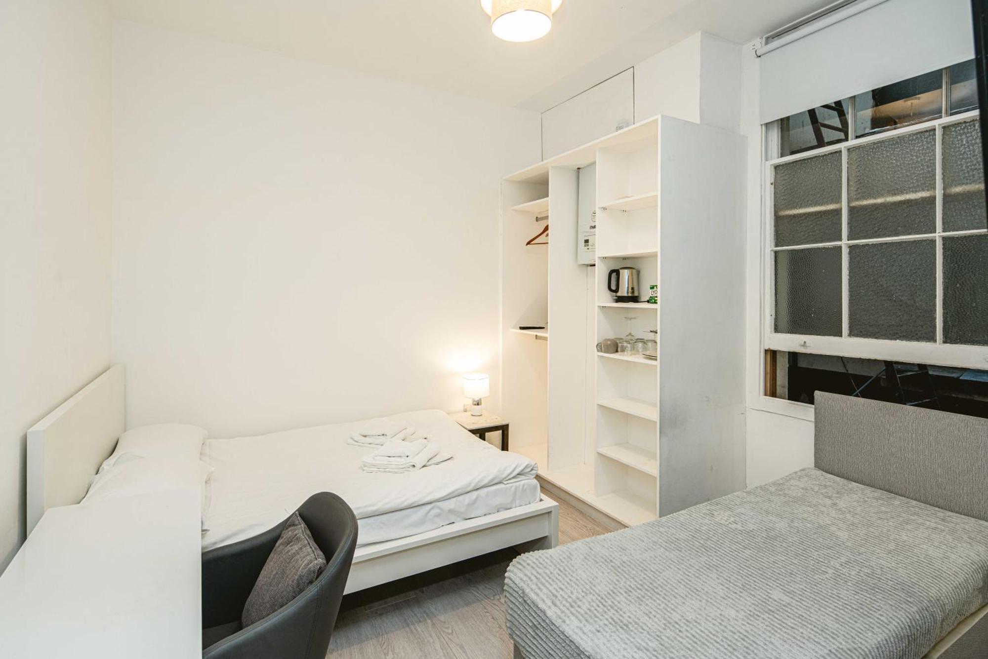 Chic & Cozy: South Kensington Studio Лондон Екстер'єр фото